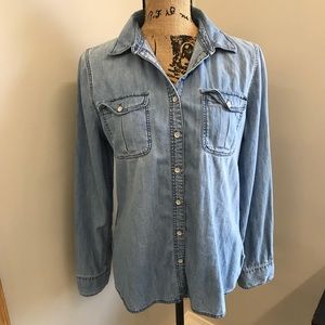 Women’s denim top
